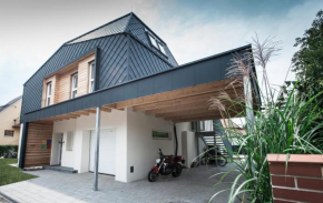 Studios +, Graz, Österreich, Graz, Österreich